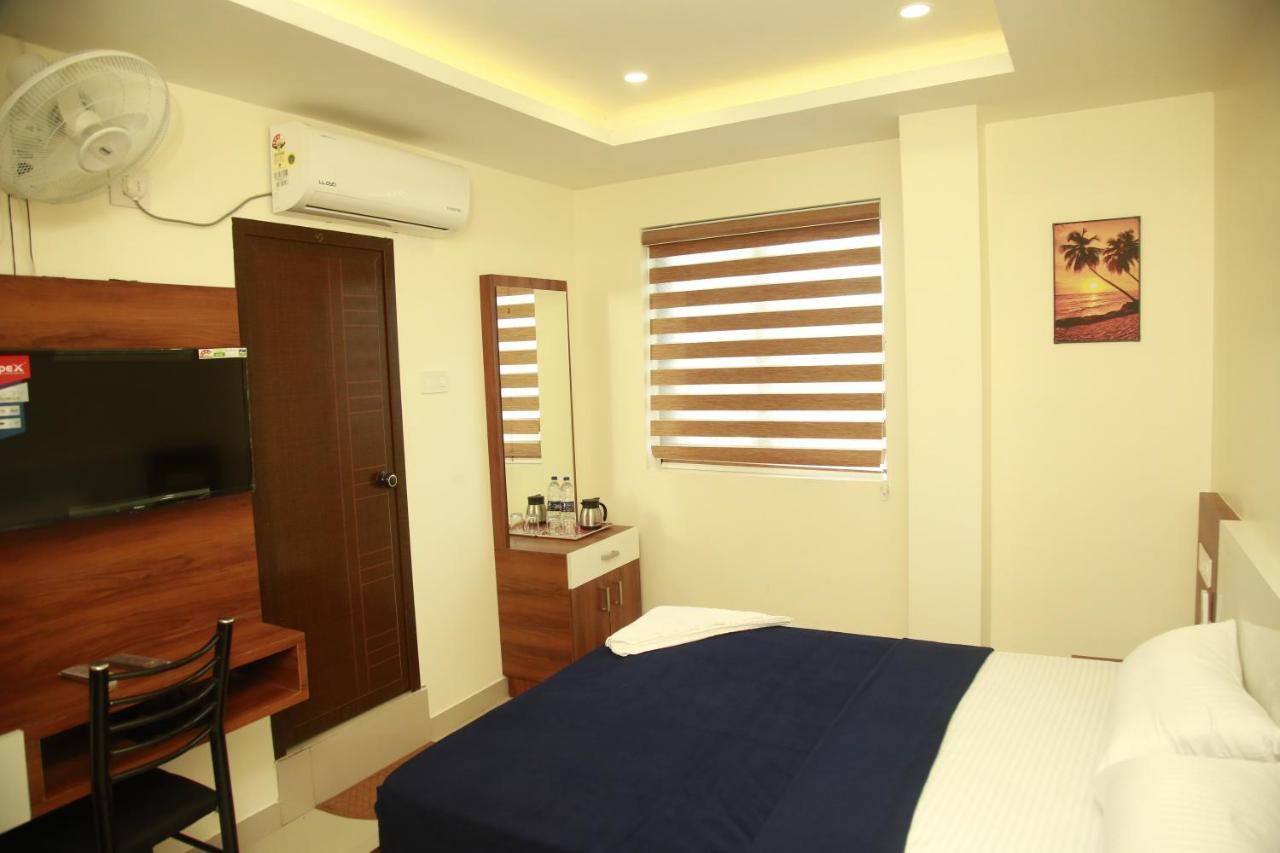 Dreams Residency Manjeri Exterior foto