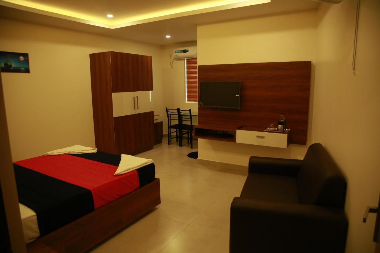 Dreams Residency Manjeri Exterior foto
